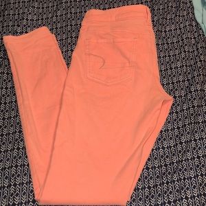 American Eagle pink jeggins